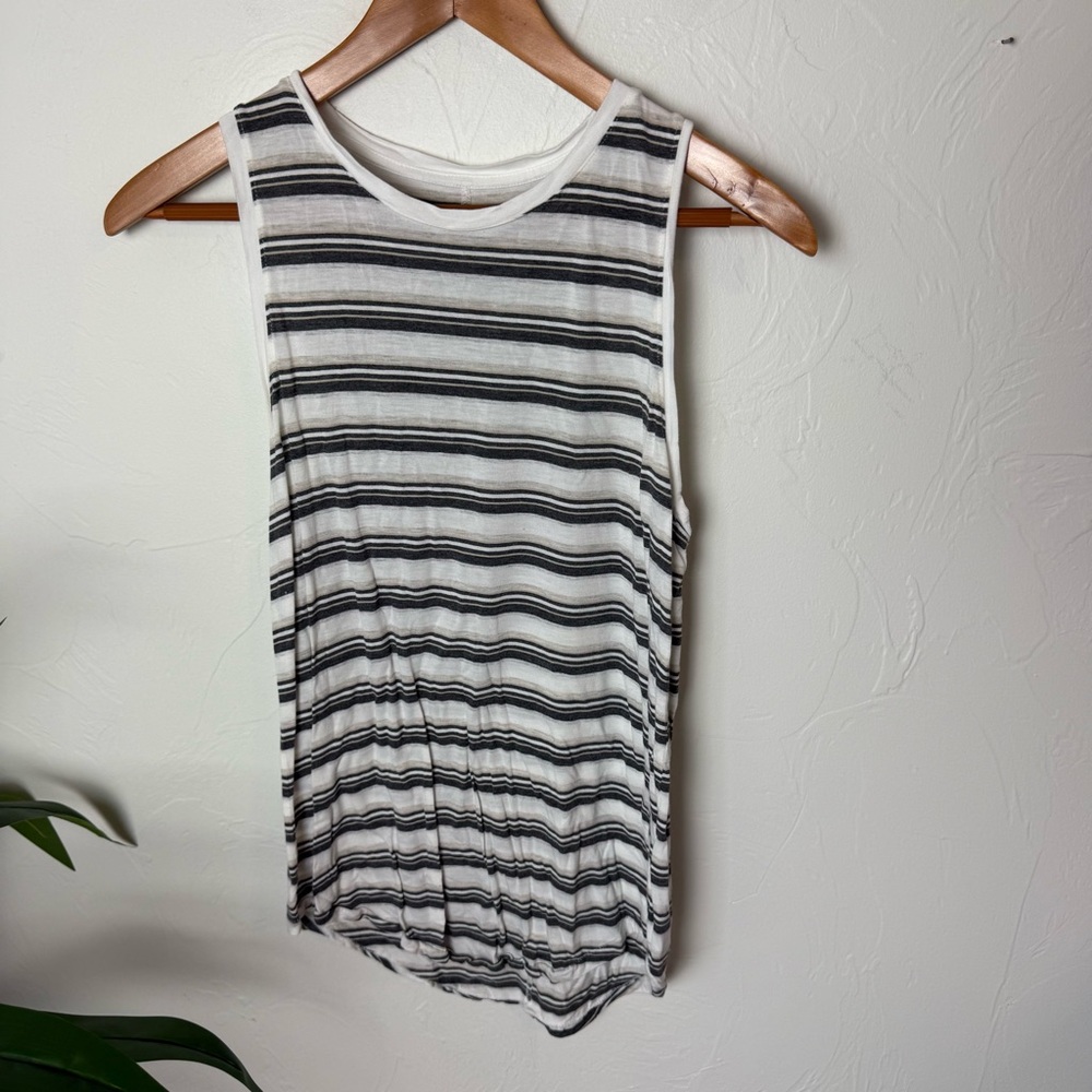 GAP Luxe Striped Muscle Tank | Black & White | Size Small